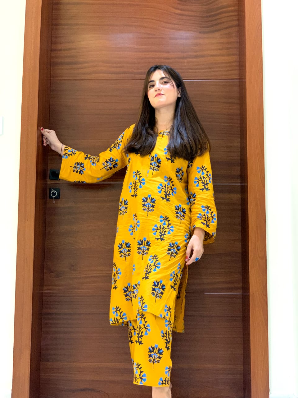 Iqra Kanwal Design Elegant look printed 2 pieces dress for girls